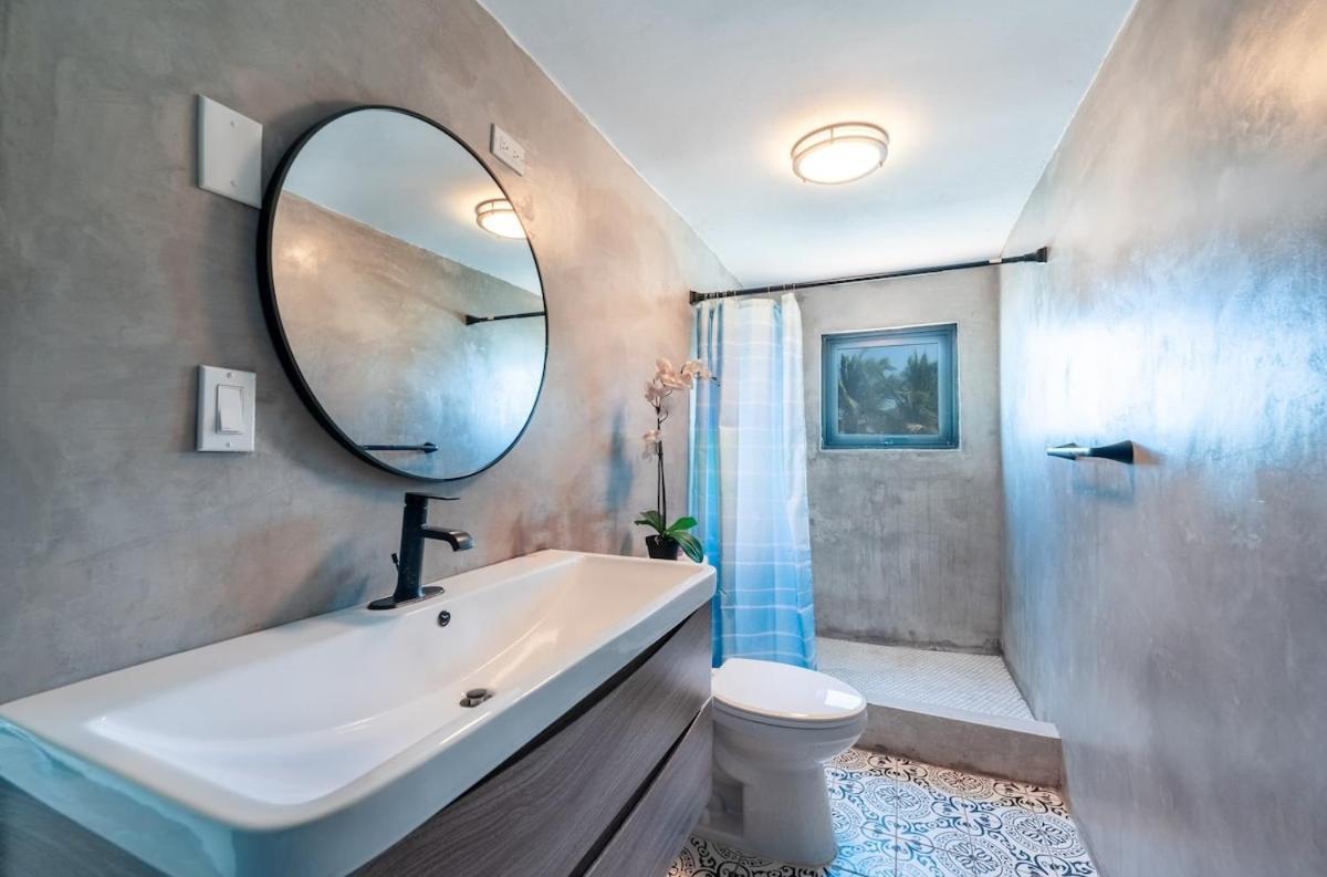 4 Bedroom Kikita Beach Villa Oceanfront W Pool Dorado Zewnętrze zdjęcie